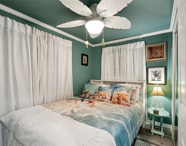 712 Roma Road - Photo Thumbnail 18