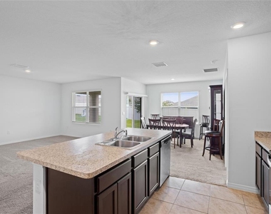 2143 Kalin Way - Photo Thumbnail 19
