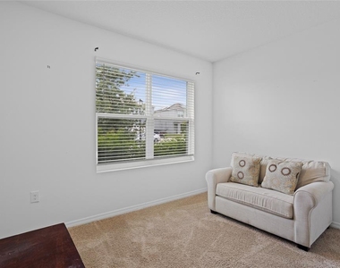2143 Kalin Way - Photo Thumbnail 5