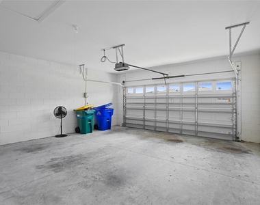 2143 Kalin Way - Photo Thumbnail 30