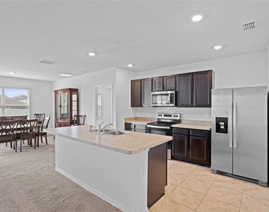 2143 Kalin Way - Photo Thumbnail 17