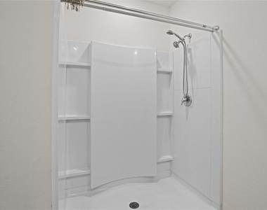 2143 Kalin Way - Photo Thumbnail 29