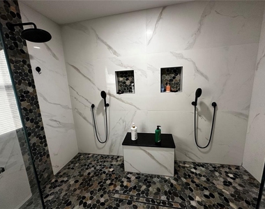 15040 Sw 39th Circle - Photo Thumbnail 9