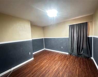 15040 Sw 39th Circle - Photo Thumbnail 13