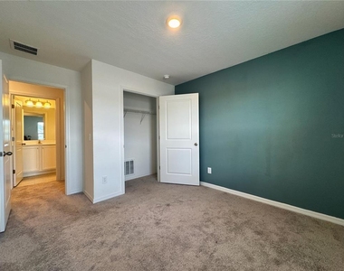 2962 Voyager Avenue - Photo Thumbnail 15