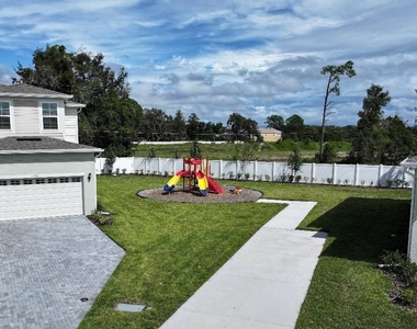 24101 Manuma Street - Photo Thumbnail 15