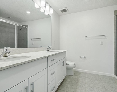 24101 Manuma Street - Photo Thumbnail 12