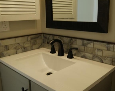 2411 Aspinwall Street - Photo Thumbnail 16