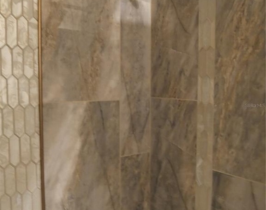 2411 Aspinwall Street - Photo Thumbnail 12