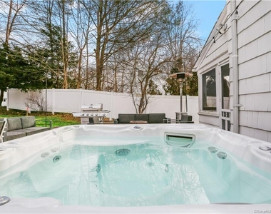 61 Hillandale Road - Photo Thumbnail 26