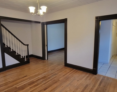 130 Church Street - Photo Thumbnail 5