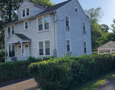 75 Birdsey Avenue - Photo Thumbnail 11