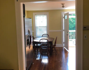 75 Birdsey Avenue - Photo Thumbnail 9