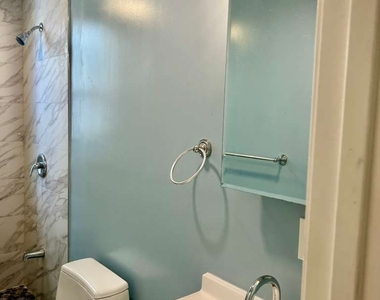 124 Charles Street - Photo Thumbnail 7