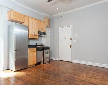 248 Mott Street - Photo Thumbnail 4