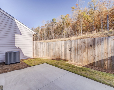 77 Chateau Drive - Photo Thumbnail 51