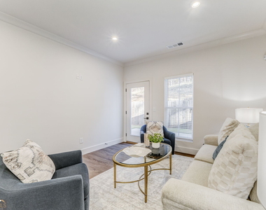77 Chateau Drive - Photo Thumbnail 28