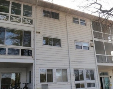 304 Lake Shore South - Photo Thumbnail 8
