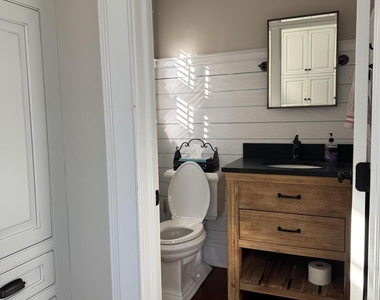 333 Woodland Avenue - Photo Thumbnail 34