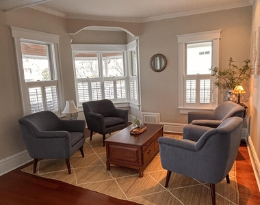 333 Woodland Avenue - Photo Thumbnail 8