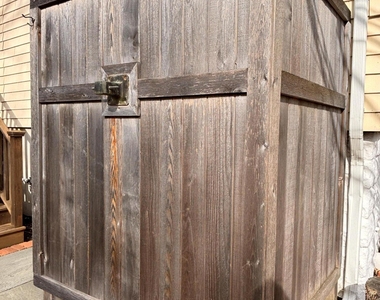 333 Woodland Avenue - Photo Thumbnail 2