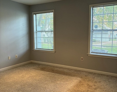 419 Hancock Place - Photo Thumbnail 11