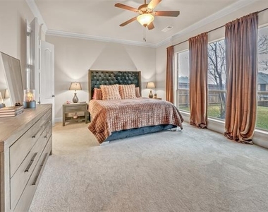 5048 Exposition Way - Photo Thumbnail 37