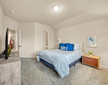 5048 Exposition Way - Photo Thumbnail 21