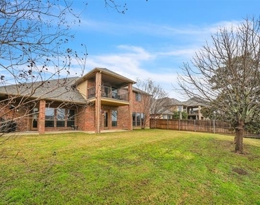 5048 Exposition Way - Photo Thumbnail 1