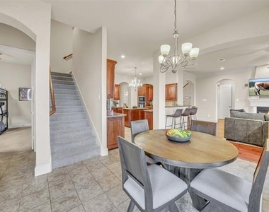 5048 Exposition Way - Photo Thumbnail 16