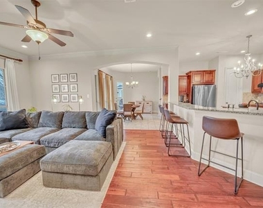 5048 Exposition Way - Photo Thumbnail 38