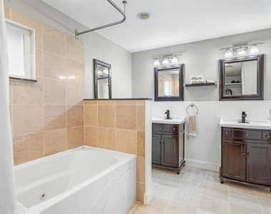 2016 Pembrooke Place - Photo Thumbnail 24