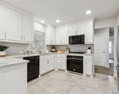 9363 Angora Street - Photo Thumbnail 2