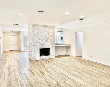 4084 Purdue Avenue - Photo Thumbnail 3