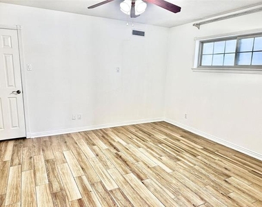 4084 Purdue Avenue - Photo Thumbnail 11