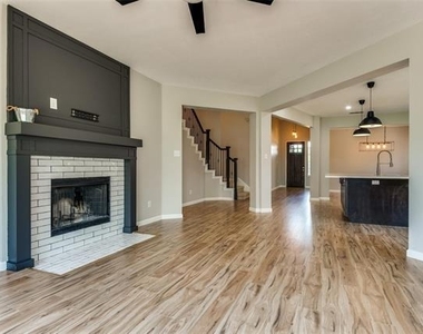 14513 Logan Springs Drive - Photo Thumbnail 9