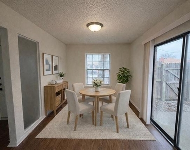 2509 Stanford Street - Photo Thumbnail 14