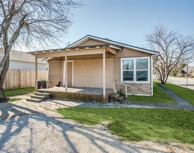 701 Lakey Street - Photo Thumbnail 24