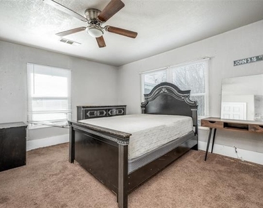 701 Lakey Street - Photo Thumbnail 15