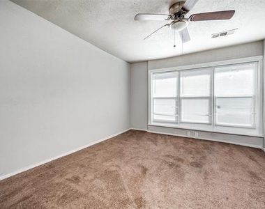 701 Lakey Street - Photo Thumbnail 17