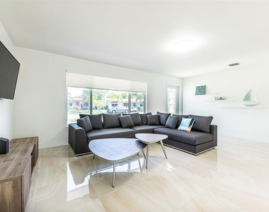 1162 Hayes Street - Photo Thumbnail 26