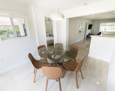 1162 Hayes Street - Photo Thumbnail 22