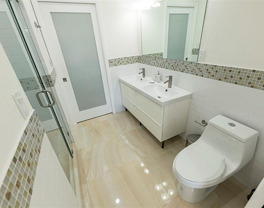 1162 Hayes Street - Photo Thumbnail 12