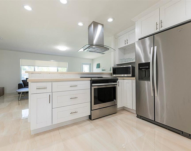 1162 Hayes Street - Photo Thumbnail 25