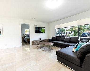 1162 Hayes Street - Photo Thumbnail 27