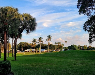 16100 Golf Club Road - Photo Thumbnail 20