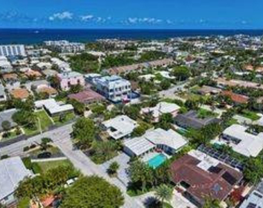 226 Corsair Avenue - Photo Thumbnail 25