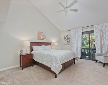 21820 Marylee Street - Photo Thumbnail 14