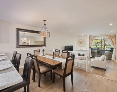 21820 Marylee Street - Photo Thumbnail 7