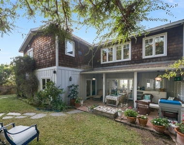 30842 Driftwood Drive - Photo Thumbnail 12